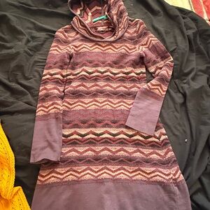 Prana Maroon and Brown Zigzag Sweater